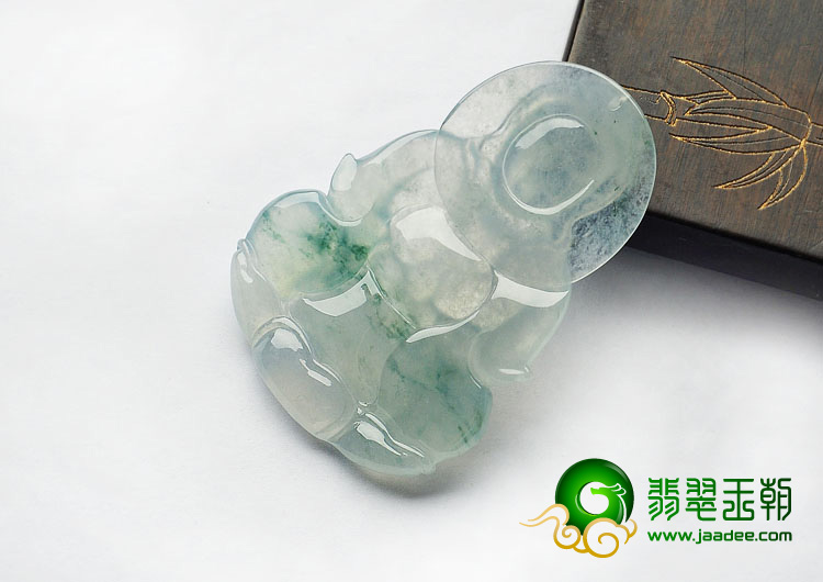 冰种飘花缅甸翡翠A货观音挂件