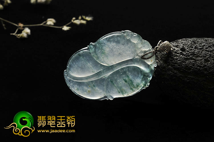 冰种飘花缅甸翡翠A货叶子挂件