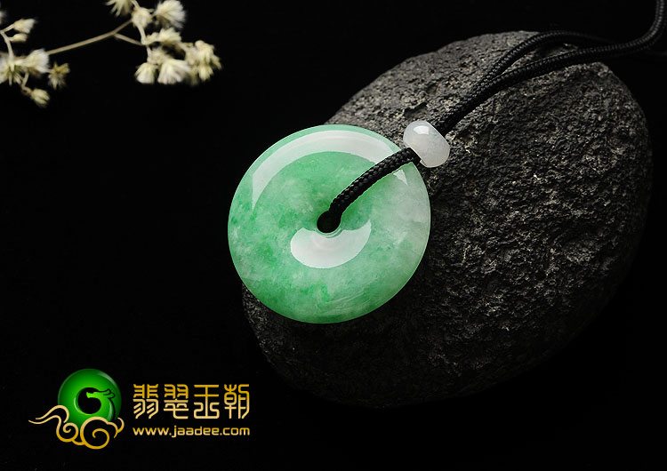 糯冰种翠色缅甸翡翠A货平安扣挂件