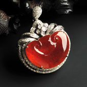 冰种红翡缅甸翡翠A货镶白金如意胸坠（真钻）