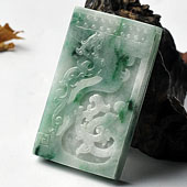 糯冰种飘花缅甸翡翠A货龙牌挂件