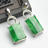 糯冰种癣加绿缅甸翡翠A货镶白金方牌胸坠（单价）（真钻）