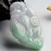 糯冰种春带彩缅甸翡翠A货灵猴挂件