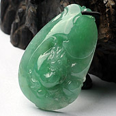 冰种翠色缅甸翡翠A货龙行如意挂件