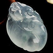 冰玻种略飘花缅甸翡翠A货如意挂件