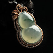 冰种飘花缅甸翡翠A货镶玫瑰金葫芦胸坠（真钻）