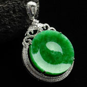 糯冰种阳绿缅甸翡翠A货镶白金平安扣胸坠（真钻）