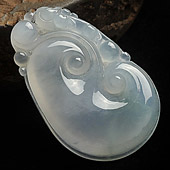 冰种淡春带彩缅甸翡翠A货如意挂件