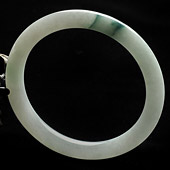 糯冰种飘花缅甸翡翠A货手镯（56.7mm）