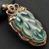 冰种飘花缅甸翡翠A货镶玫瑰金金枝玉叶胸坠（真钻）