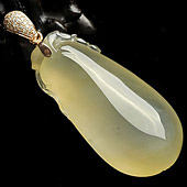 冰种黄翡缅甸翡翠A货福瓜挂件（金扣）