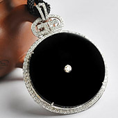 冰种墨翠缅甸翡翠A货镶白金平安扣胸坠（真钻）