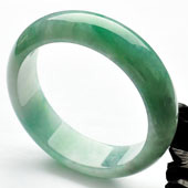 糯冰种豆色缅甸翡翠A货手镯（58.7mm）
