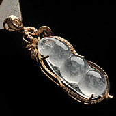 冰玻种无色缅甸翡翠A货镶玫瑰金四季豆胸坠（真钻）