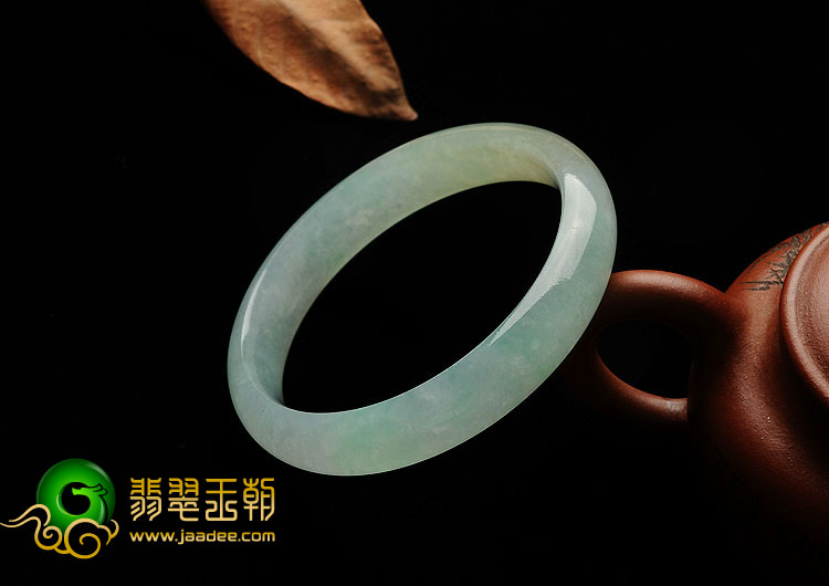 冰种晴水略带翠缅甸翡翠A货手镯（58.2mm）