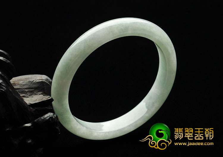 糯冰种晴水缅甸翡翠A货手镯（55.1mm）