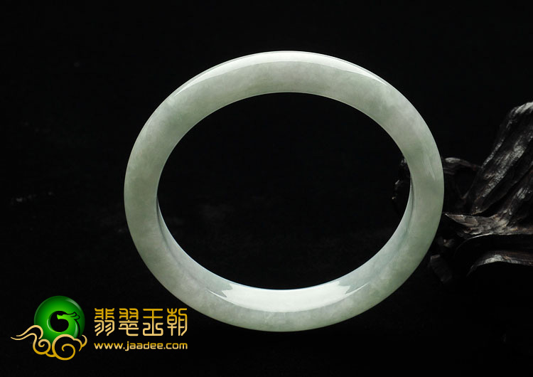 糯冰种晴水缅甸翡翠A货手镯（55.1mm）