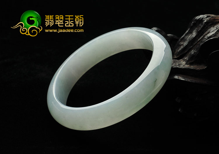 糯冰种晴水缅甸翡翠A货手镯（56.8mm）