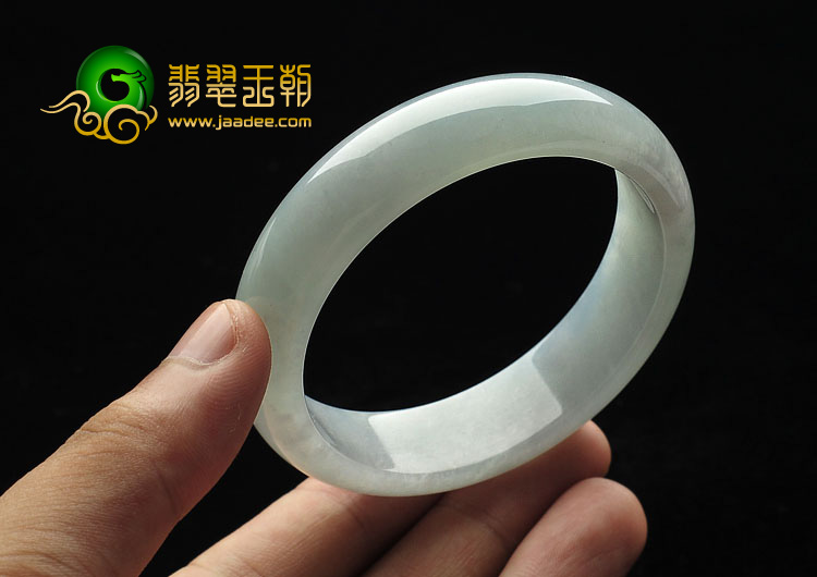 糯冰种晴水缅甸翡翠A货手镯（57mm）