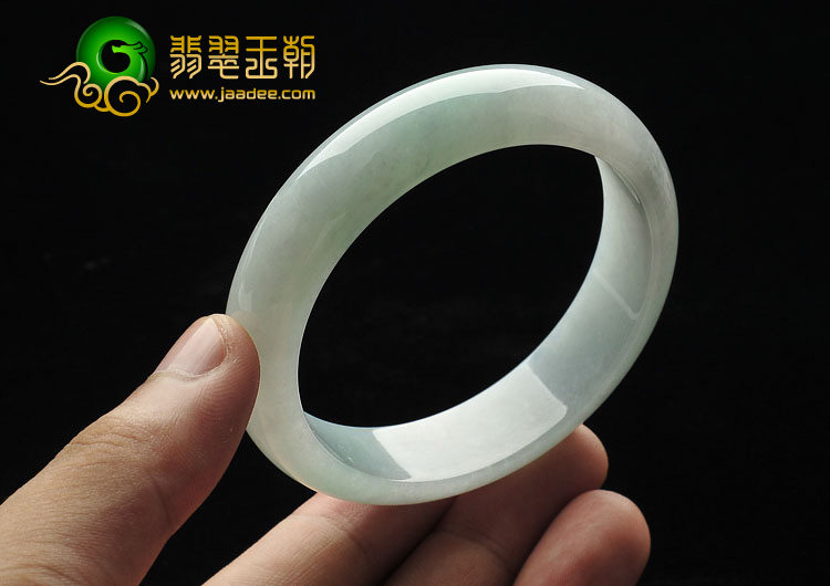 糯冰种晴水缅甸翡翠A货手镯（56.1mm）