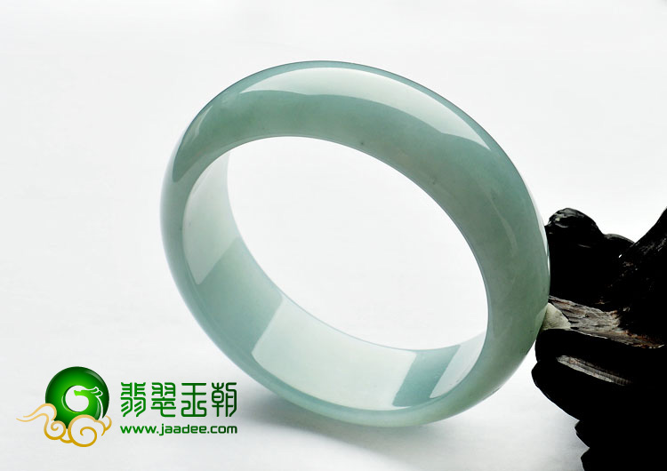 糯冰种晴水缅甸翡翠A货手镯（60mm）