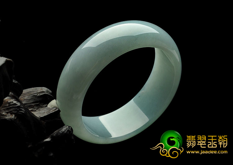 糯冰种晴水缅甸翡翠A货手镯（59.9mm）