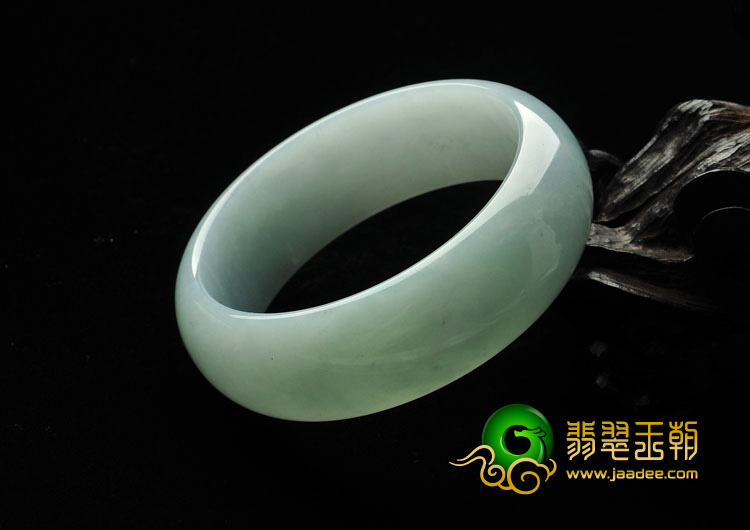 糯冰种晴水缅甸翡翠A货手镯（59.9mm）