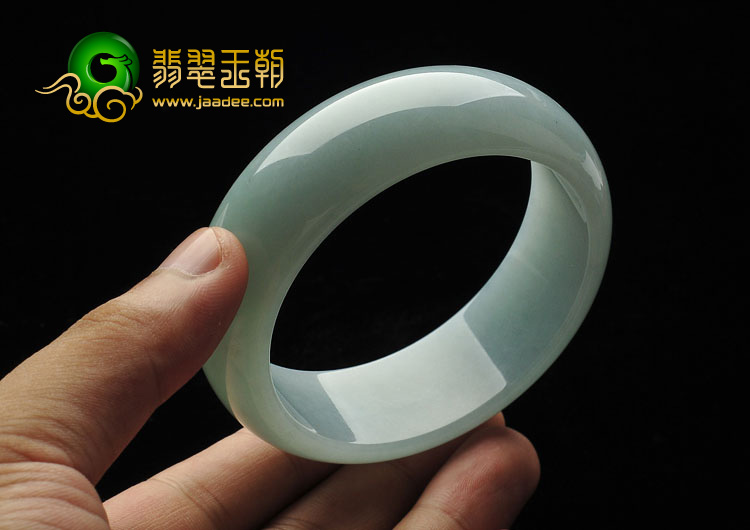 糯冰种晴水缅甸翡翠A货手镯（59.9mm）