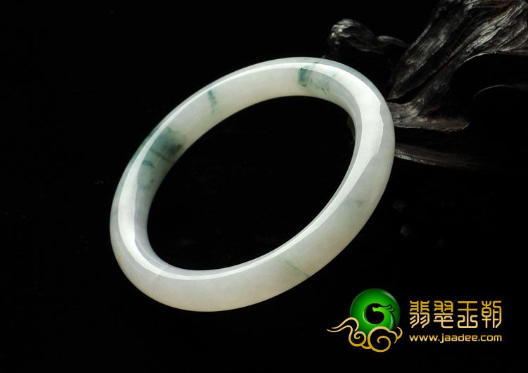 糯冰种飘花缅甸翡翠A货贵妃镯（55.1mm-48.7mm）