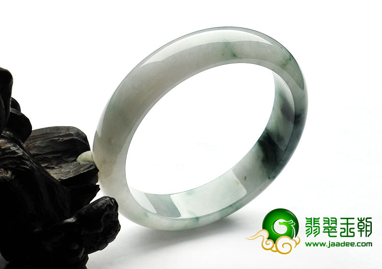 糯冰种飘花缅甸翡翠A货手镯（57mm）
