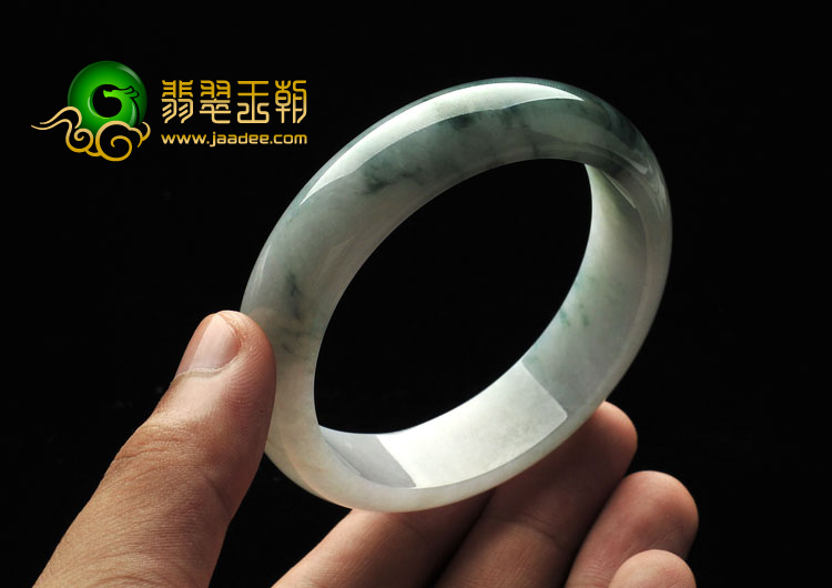 糯冰种飘花缅甸翡翠A货手镯（57.4mm）
