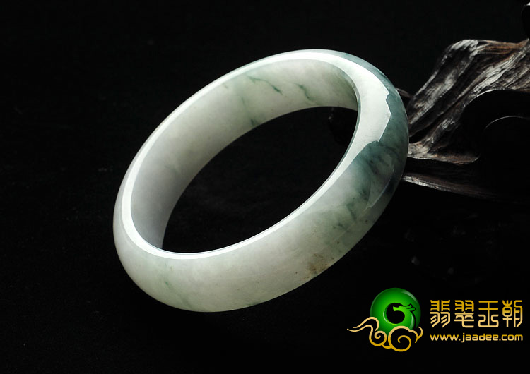 糯冰种飘花缅甸翡翠A货手镯（57.4mm）