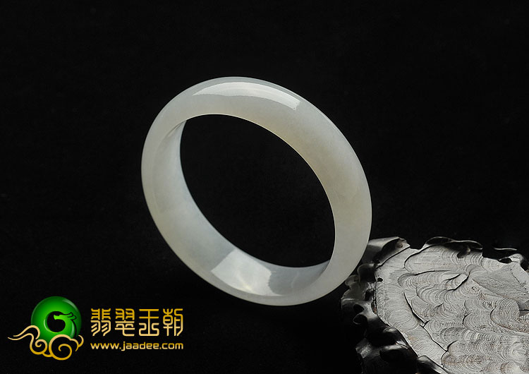 冰种白色缅甸翡翠A货手镯（58.8mm）