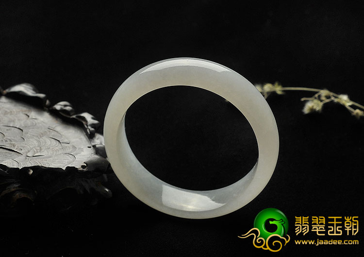 冰种白色缅甸翡翠A货手镯（52.8mm）