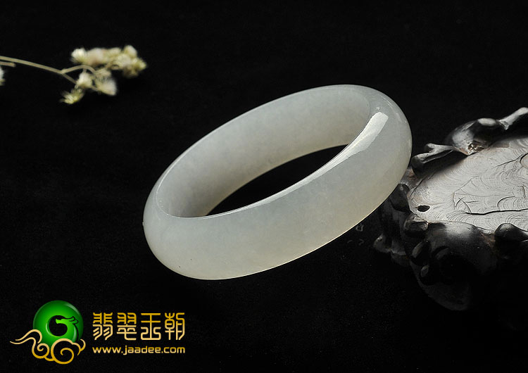 冰种白色缅甸翡翠A货手镯（52.8mm）
