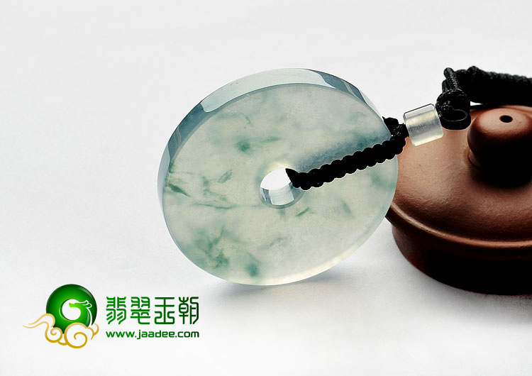 冰玻种飘花缅甸翡翠A货平安扣挂件