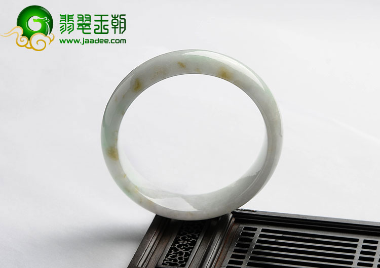 糯冰种飘翠缅甸翡翠A货手镯（57.4mm）