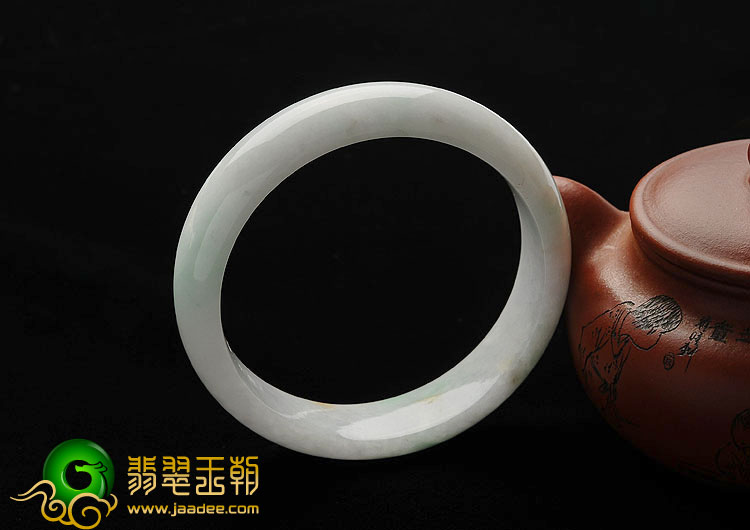 糯冰种飘翠缅甸翡翠A货手镯（57.5mm）