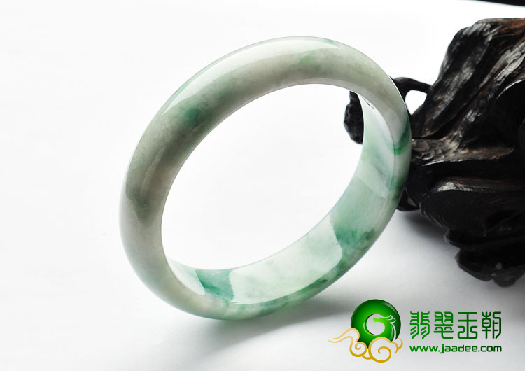 糯冰种飘花缅甸翡翠A货手镯（54.4mm）