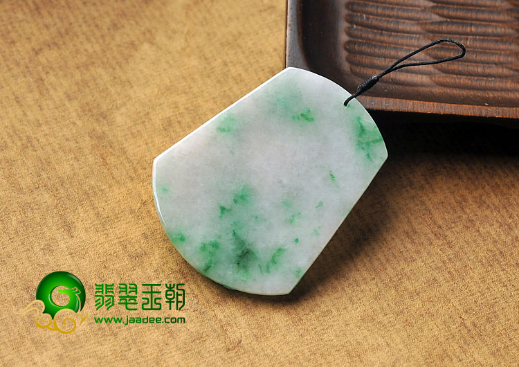 糯冰种飘翠缅甸翡翠A货观音挂件