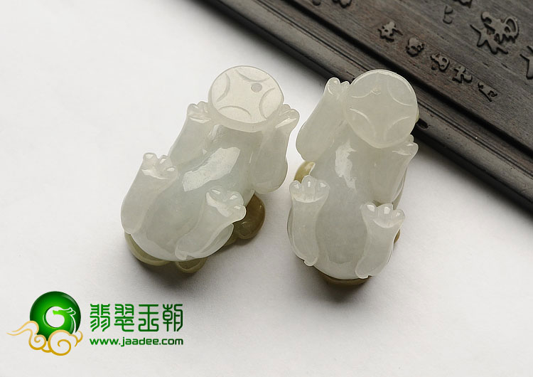 糯冰种黄翡缅甸翡翠A货貔貅挂件（一对）