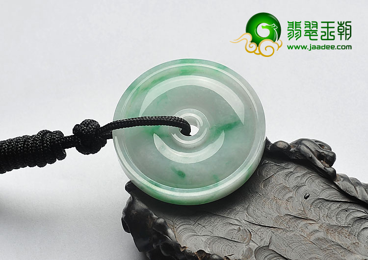 糯冰种飘翠缅甸翡翠A货平安扣挂件