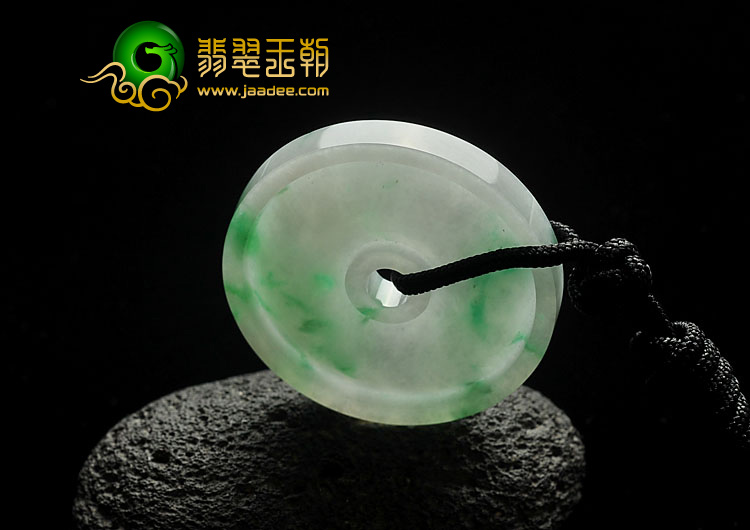 糯冰种飘翠缅甸翡翠A货平安扣挂件