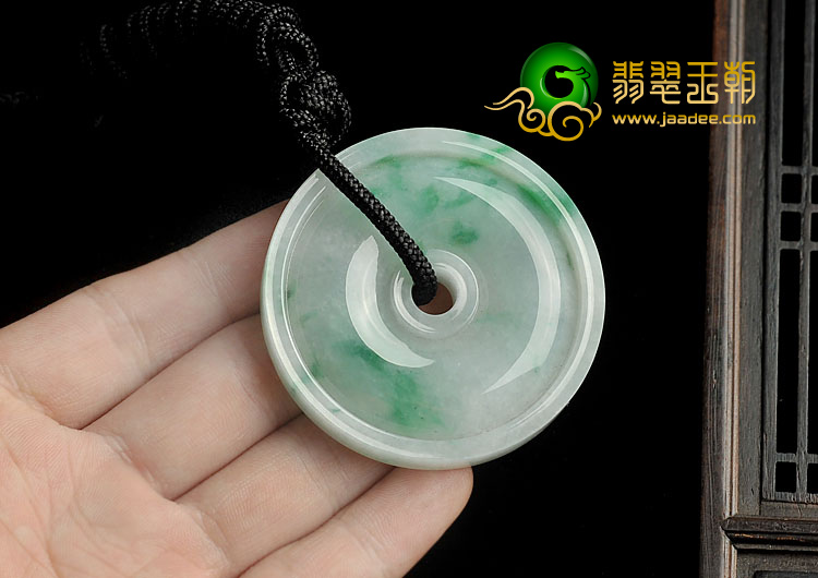 糯冰种飘翠缅甸翡翠A货平安扣挂件