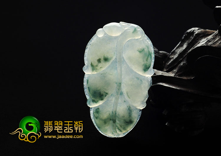 冰种飘花缅甸翡翠A货叶子挂件