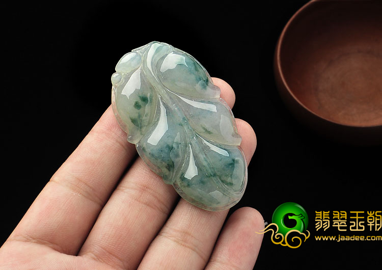 冰种飘花缅甸翡翠A货叶子挂件