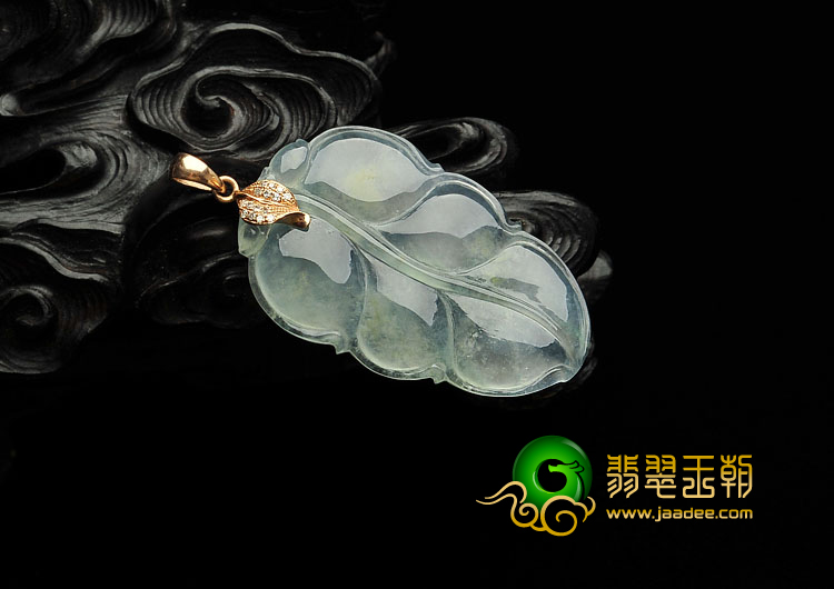 冰种淡晴水缅甸翡翠A货叶子挂件