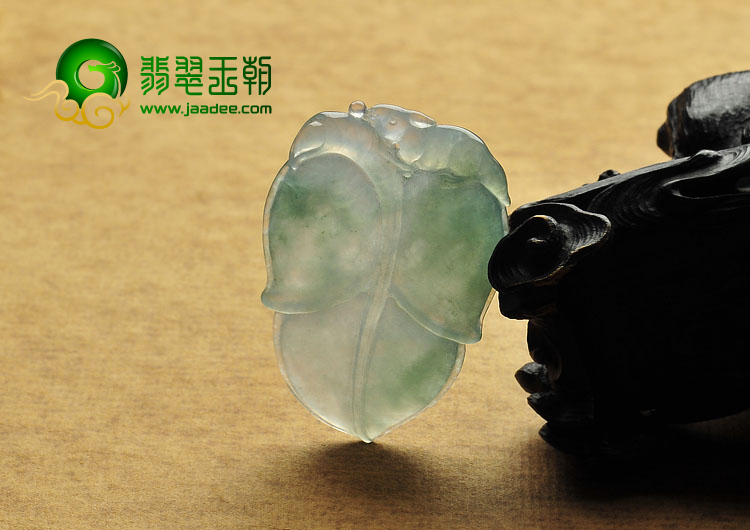冰种飘花缅甸翡翠A货叶子挂件