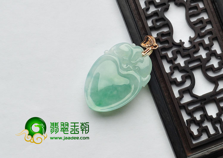 糯冰种飘翠缅甸翡翠A货灵猴献寿挂件