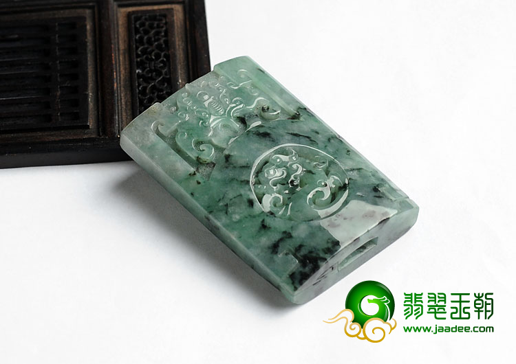 糯冰种飘花缅甸翡翠A货仿古龙挂件